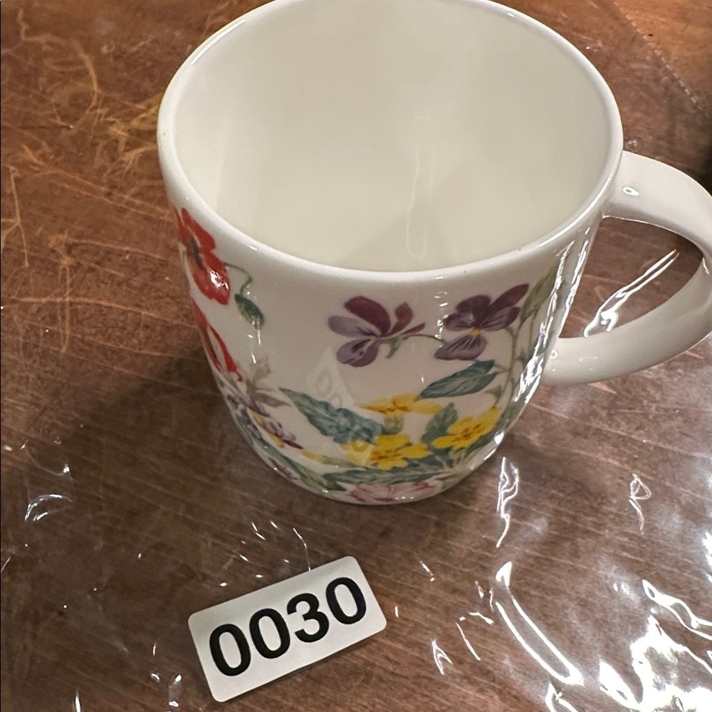 Roy Kirkham Poppies and Violets Floral  Henley Collection Bone China 12 oz Mug - Picture 7 of 7